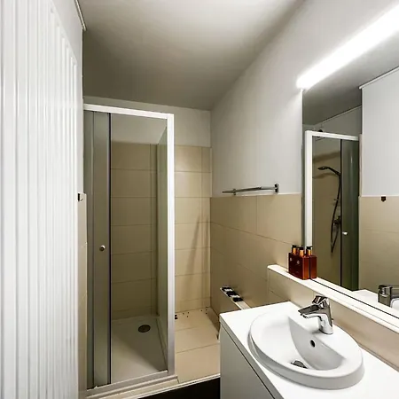 In With Sea Views Lejlighed