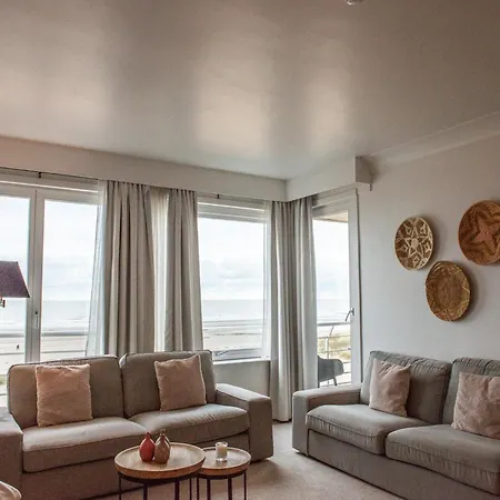 In With Sea Views Lejlighed *